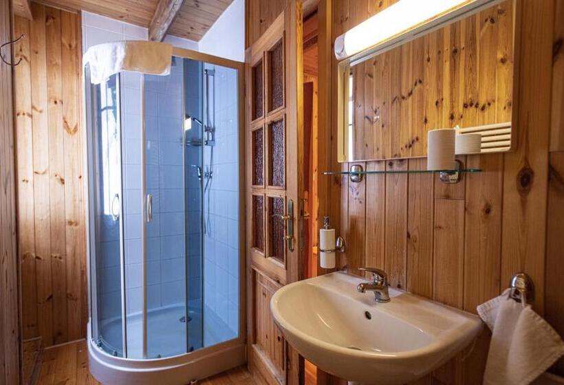 استودیوی استاندارد, Penzion Statek U Rajtrů