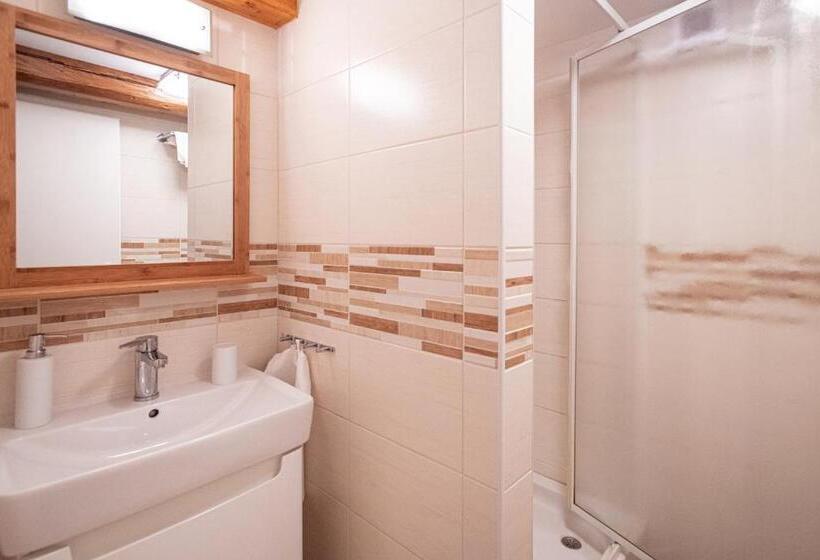 آپارتمان 2 خوابه, Penzion Statek U Rajtrů