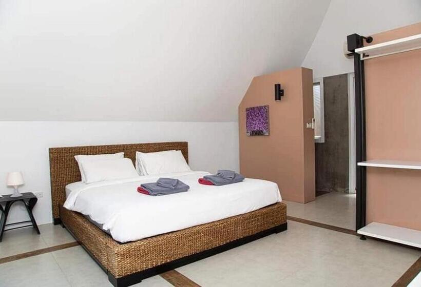 Полулюкс Вид на Море, Siam Royal Bay Beach Villa And Beachfront Apartments