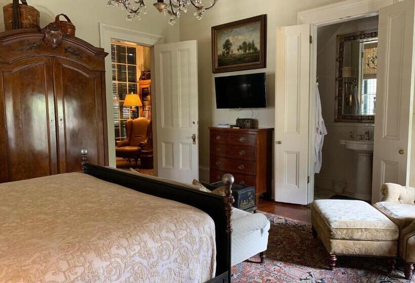 스탠다드 룸 킹사이즈 침대, Terrell House Bed And Breakfast