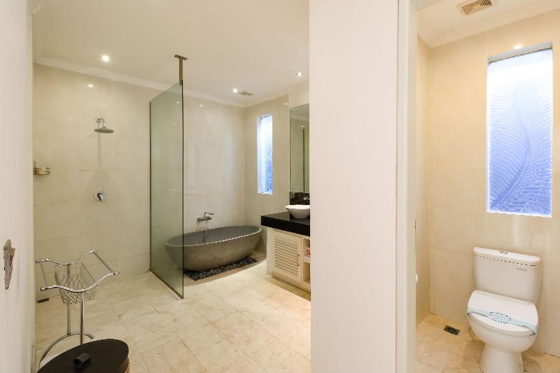 行政套房, Aleesha Villas And Suites