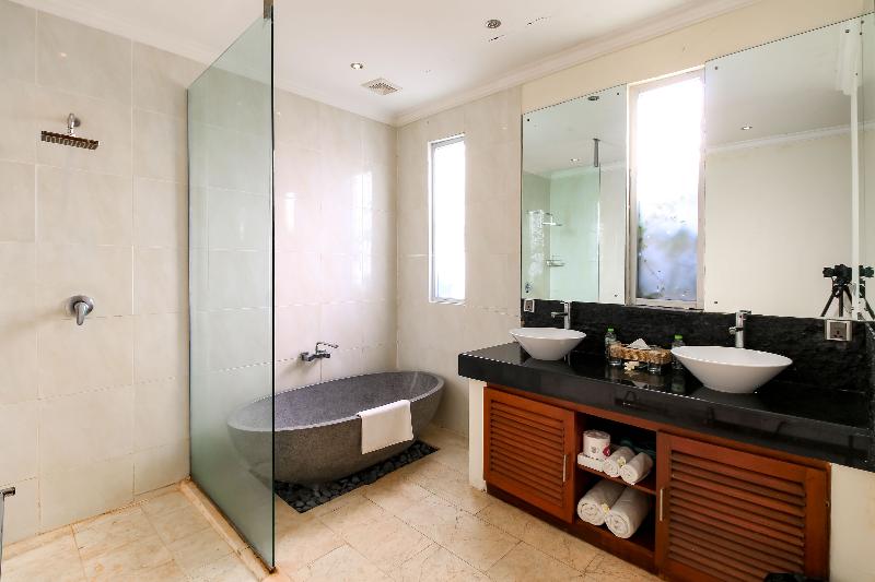 豪华套房, Aleesha Villas And Suites