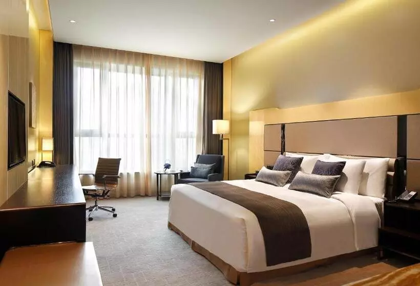 Standard-huone King-vuode, Crowne Plaza Beijing Lido, An Ihg