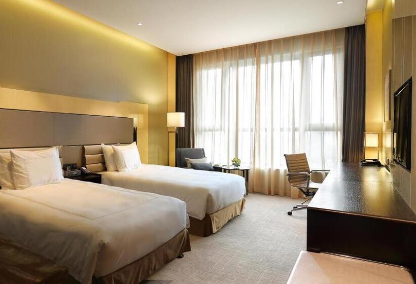 キングサイズベッドのスタンダードルーム, Crowne Plaza Beijing Lido, An Ihg