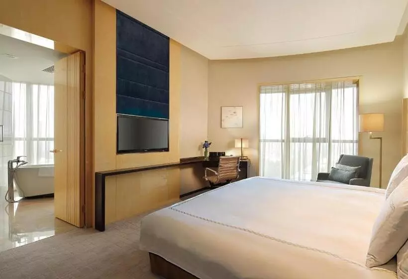 Standard-huone King-vuode, Crowne Plaza Beijing Lido, An Ihg
