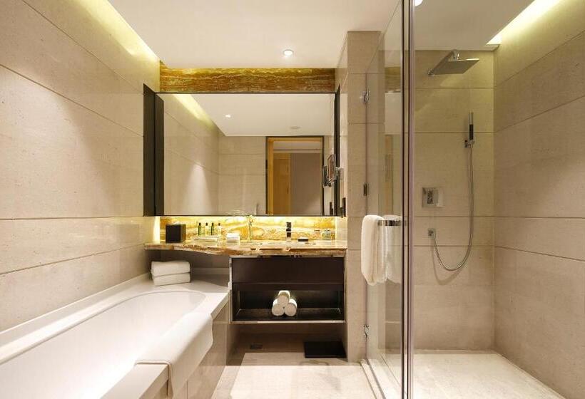 اتاق استاندارد با تخت بزرگ, Crowne Plaza Beijing Lido, An Ihg