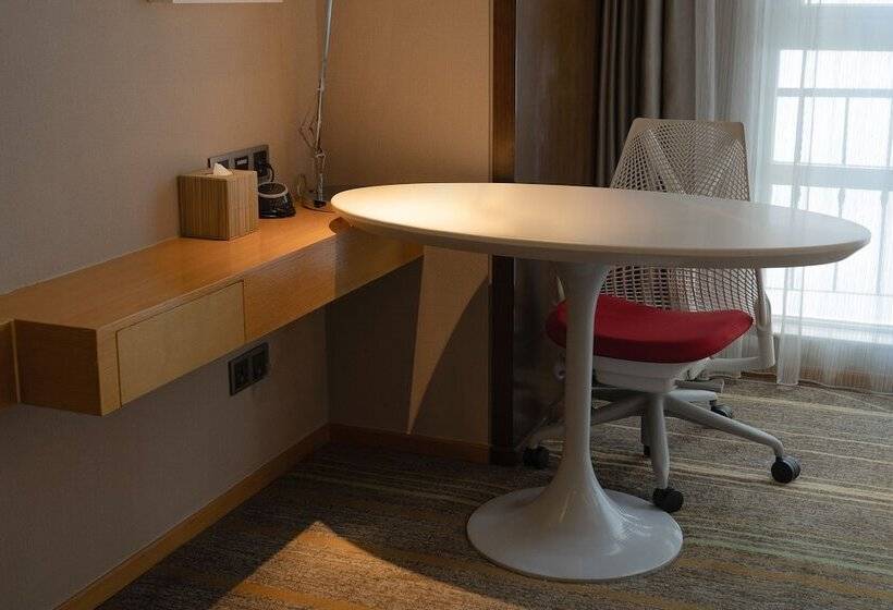 חדר סטנדרט, Hilton Garden Inn Lijiang