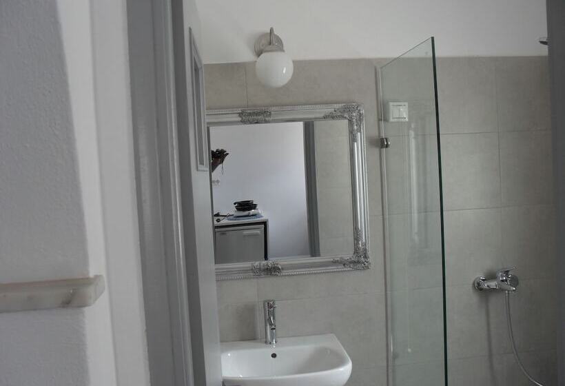 Номер Стандарт, Naoussa Hotel Paros By Booking Kottas