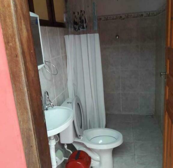 Economy Quadruple Room, Pousada Da Tom Ubatuba Perequê Açu