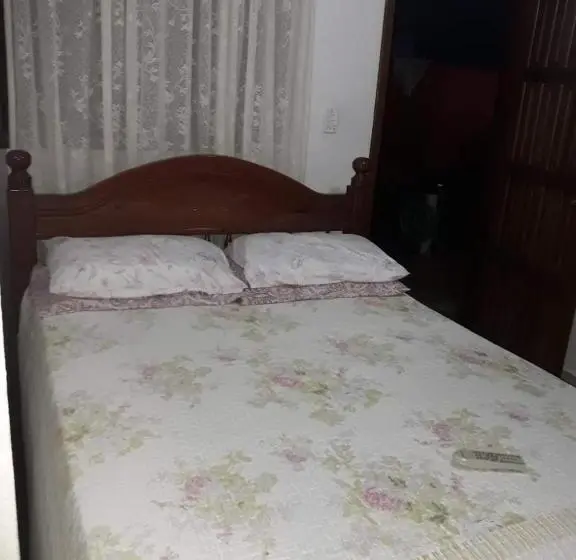 ファミリールーム, Pousada Da Tom Ubatuba Perequê Açu