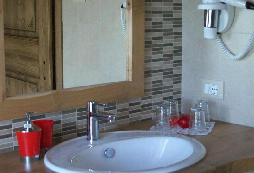 غرفة قياسية رباعية, B&b La Bottega