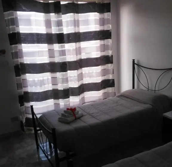 エコノミールーム, B&b Lo Scrigno