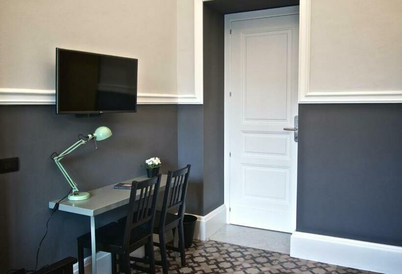 غرفة ديلوكس, B&b Umberto 134