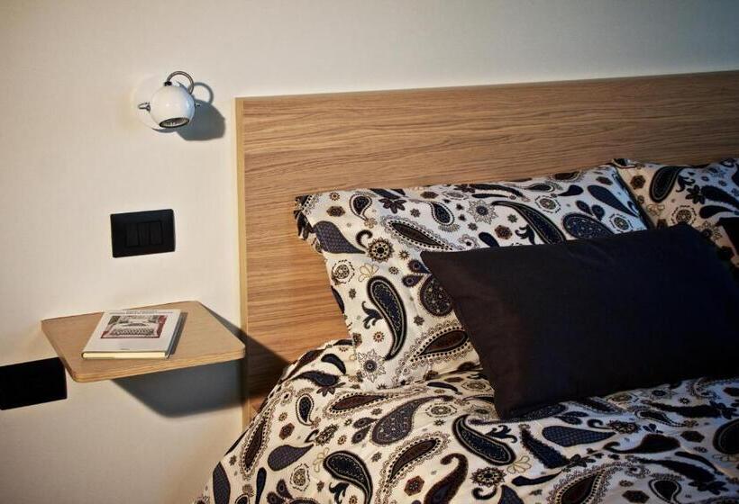 غرفة سوبيريور رباعية, B&b Umberto 134