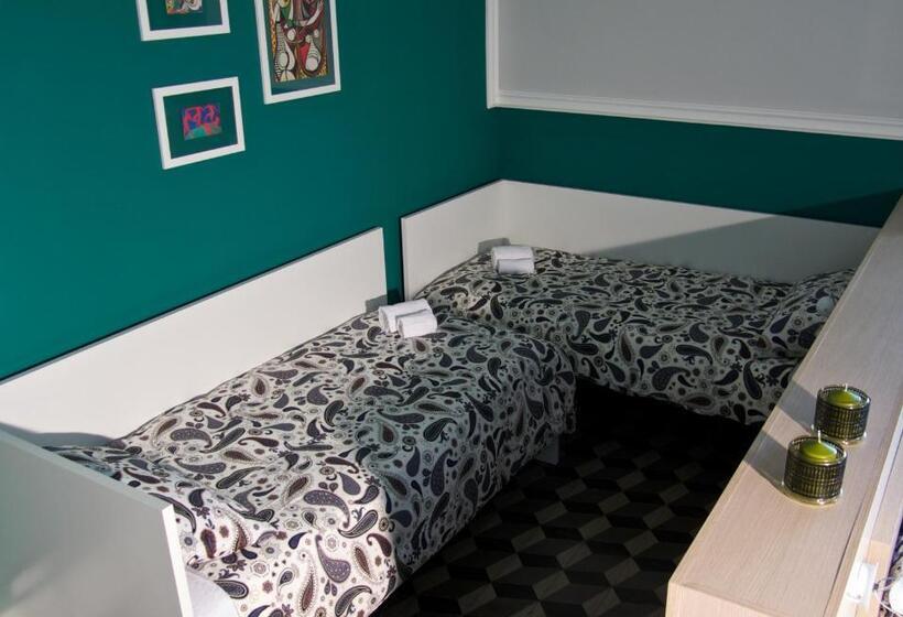 غرفة سوبيريور رباعية, B&b Umberto 134