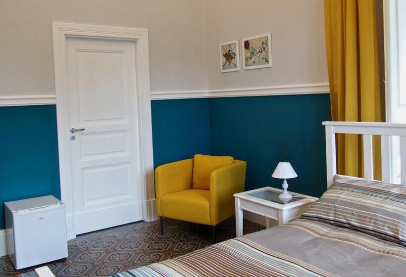 غرفة ديلوكس ثلاثية, B&b Umberto 134