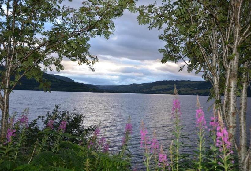 豪华房间, Averon House