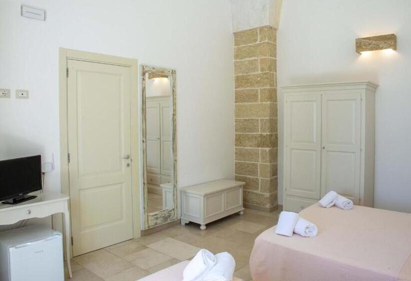 חדר דלוקס לשלושה, Casale Donna Rosa