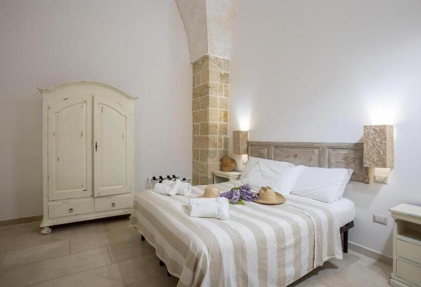 חדר קלאסי לשלושה, Casale Donna Rosa