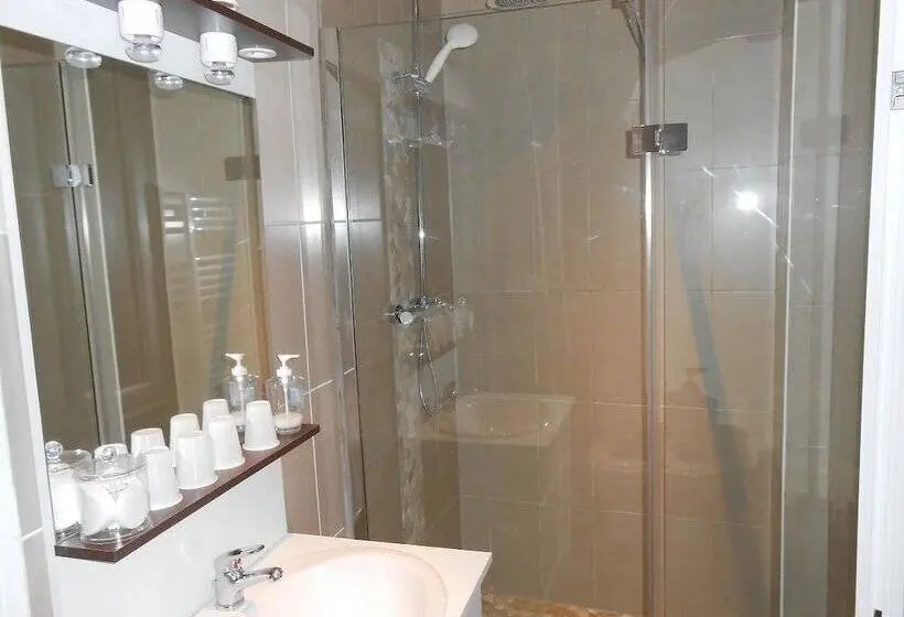 ファミリールーム, B&b La Maison D Olivier