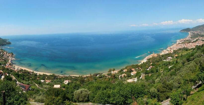 オーシャンビュースタンダードルームバルコニー付き, Residenza Porta Di Mare