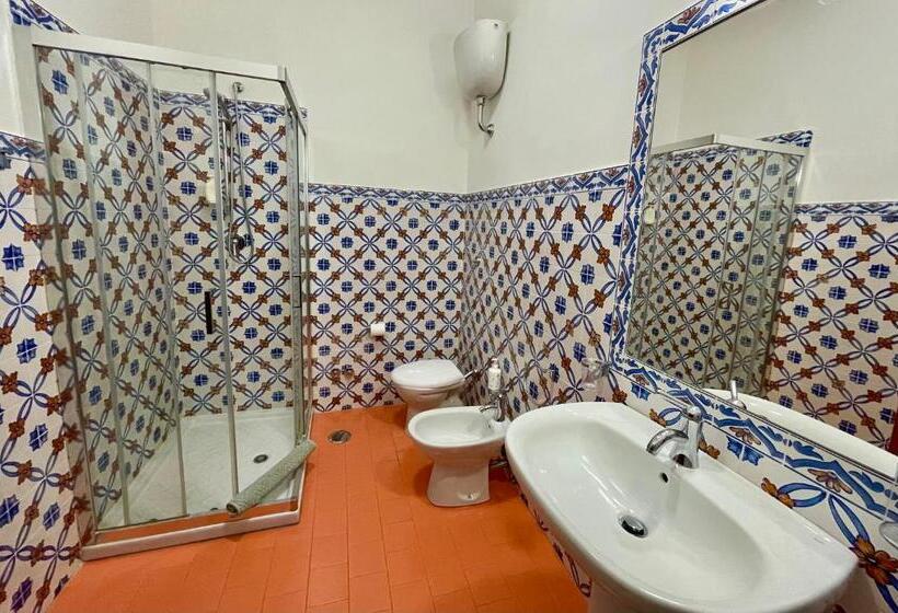 Triple Room Sea View, Residenza Porta Di Mare