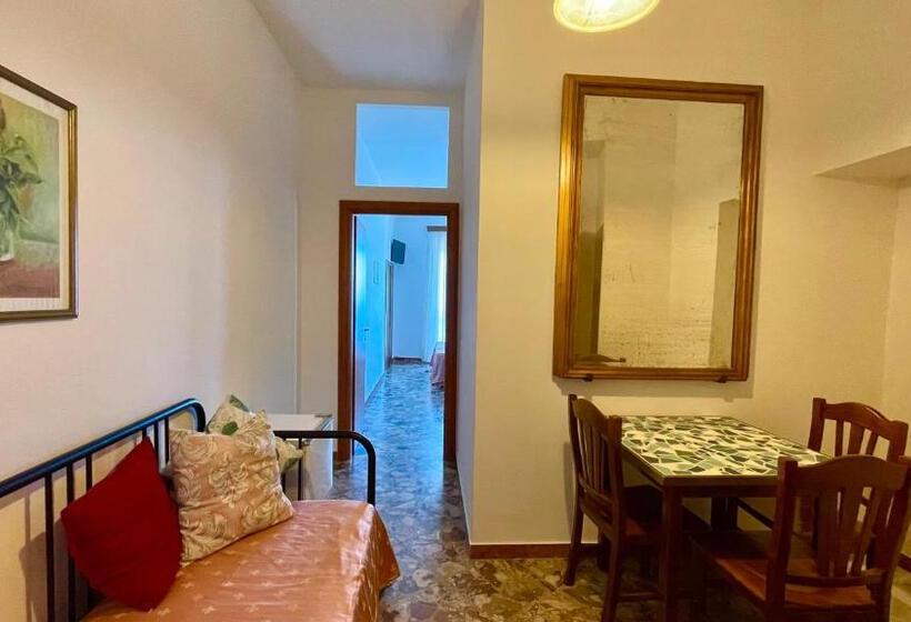 Triple Room Sea View, Residenza Porta Di Mare