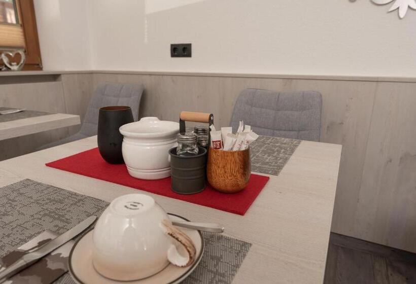 Номер Стандарт Индивидуальный, Alpenliebe