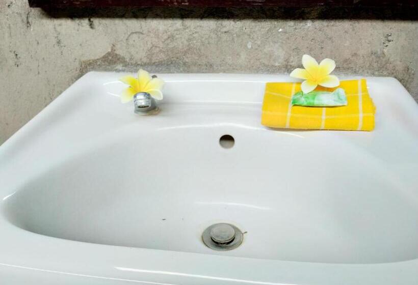 חדר סטנדרט, Angga Guest House