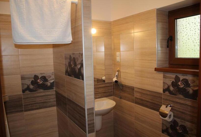 Apartament Superior 1 Dormitori, Casa 77 Praid