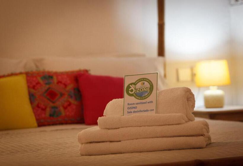 اتاق استاندارد چهار تخته, Casa Catalina