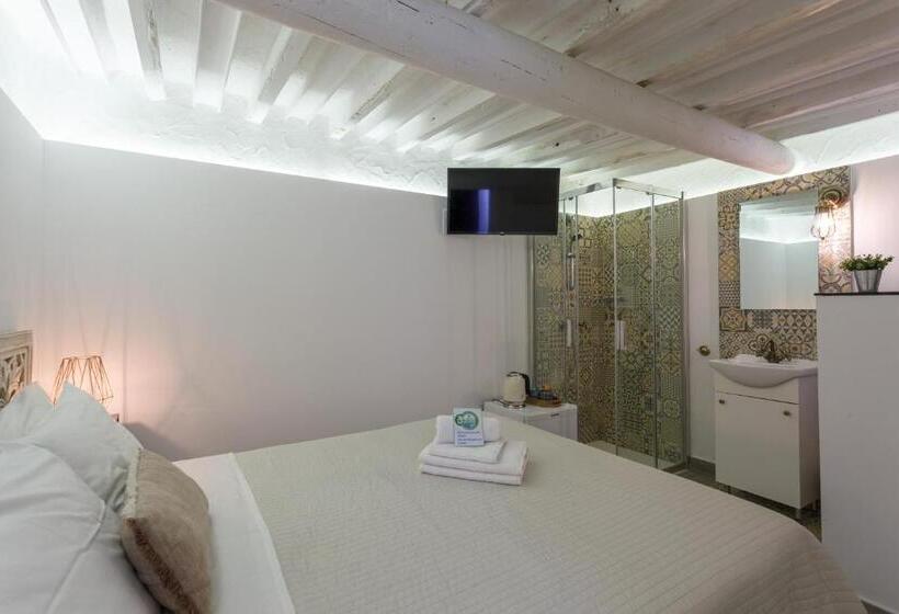 اتاق عادی, Casa Catalina