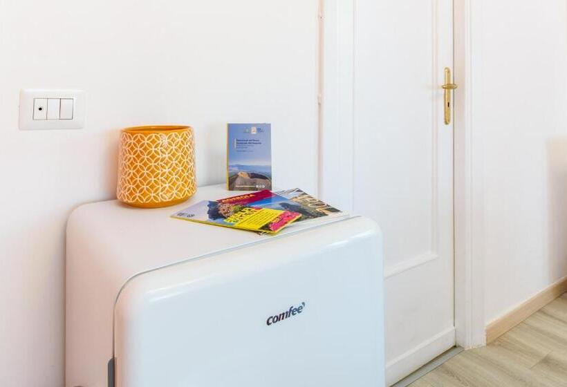 חדר סטנדרט עם טרסה, Estate4home   Casa Laura