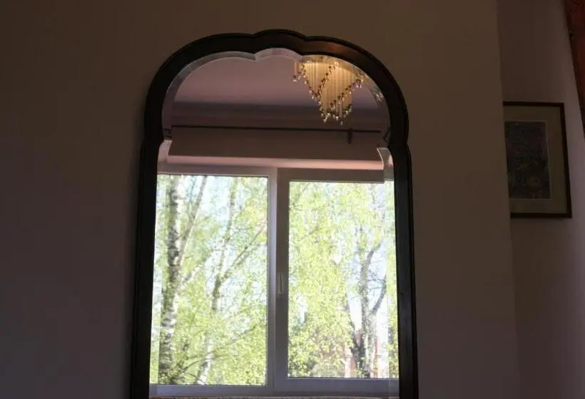 اتاق خانوادگی, Kernavės Centras