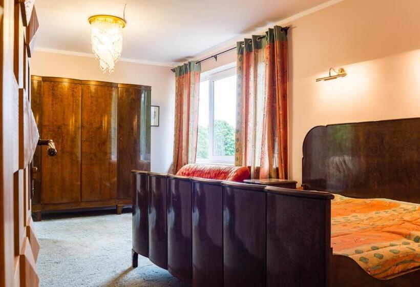 اتاق خانوادگی, Kernavės Centras