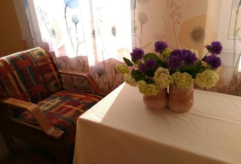 اتاق سوپریور خانوادگی, Kernavės Centras