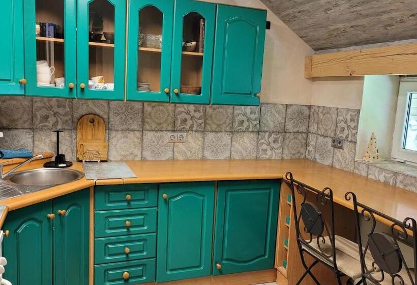 اتاق سوپریور خانوادگی, Kernavės Centras