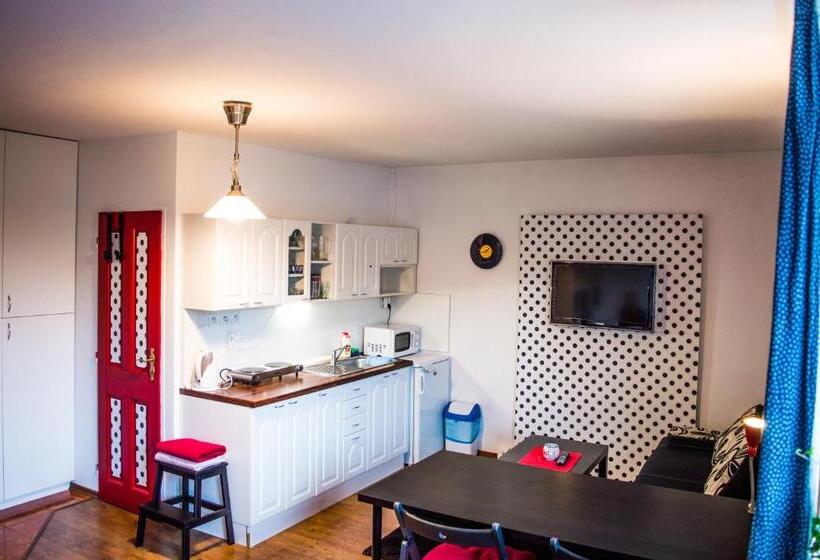 标准间带阳台, Penzion U Lupíků