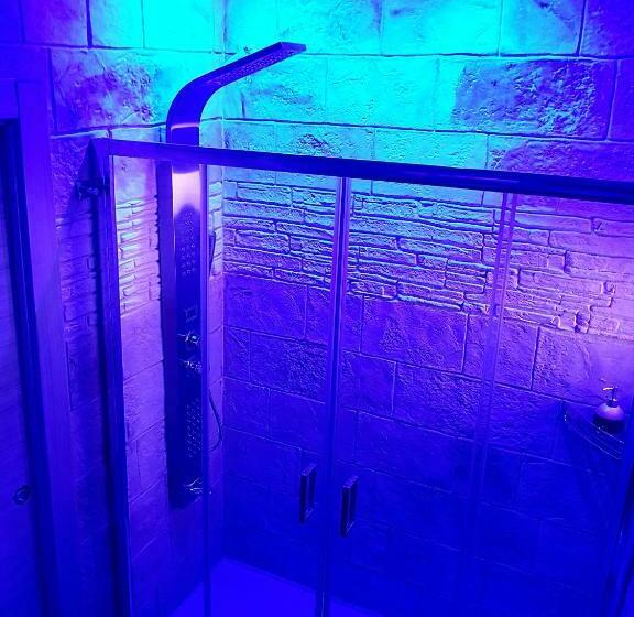 חדר דלוקס, Room N.22