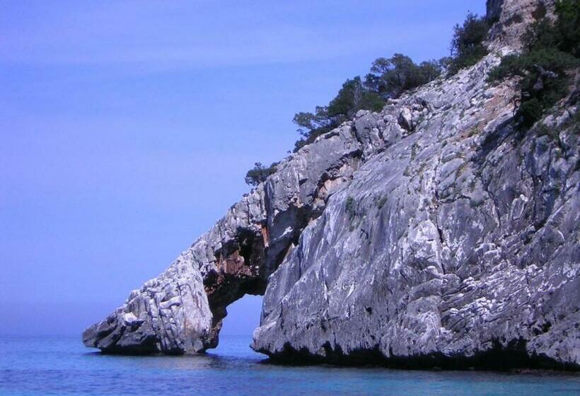 חדר סטנדרט, Su Campanile