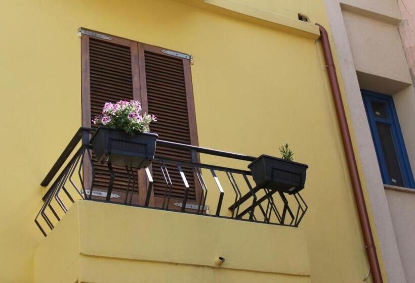 חדר סטנדרט, Su Campanile