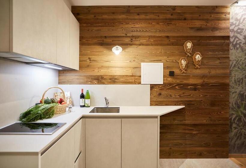 Апартаменты 1 Спальня с Балконом, Residence Rösch