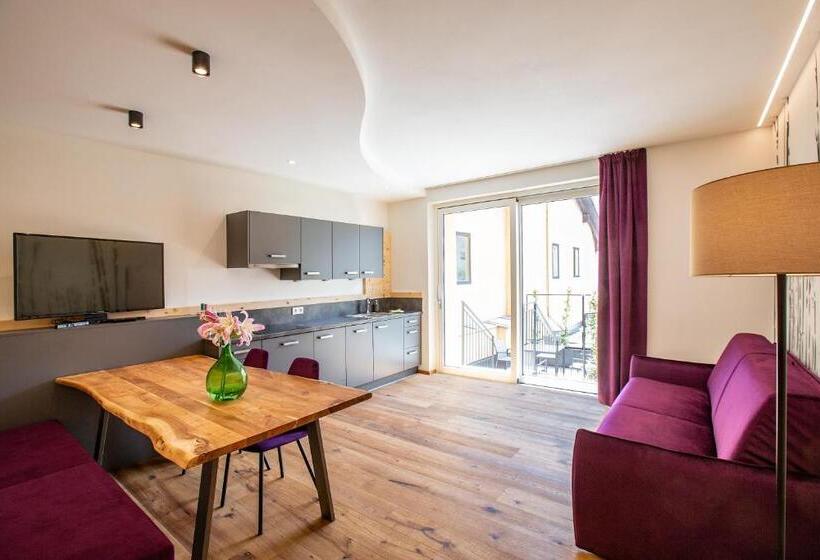Апартаменты 1 Спальня с Балконом, Residence Rösch