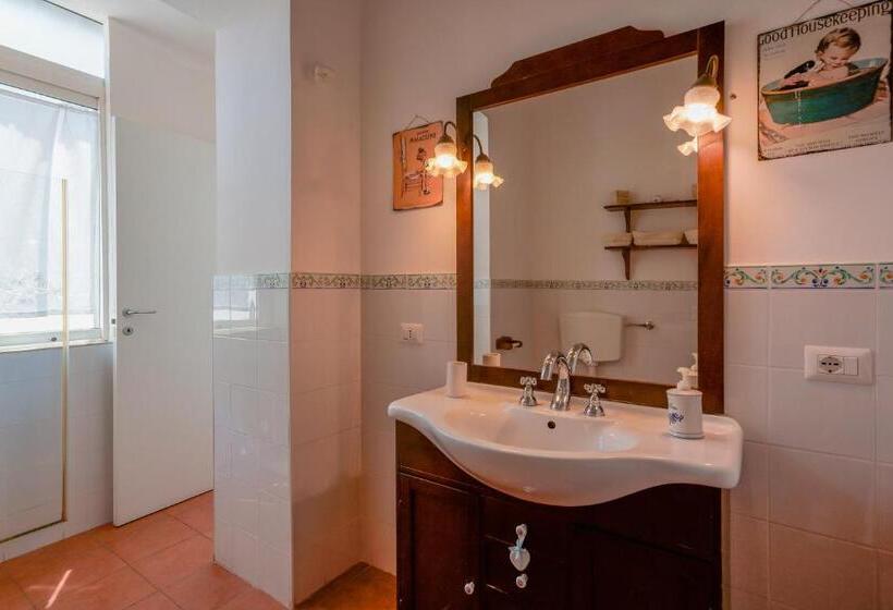 חדר סטנדרט עם טרסה, B&b Il Melograno Taranto