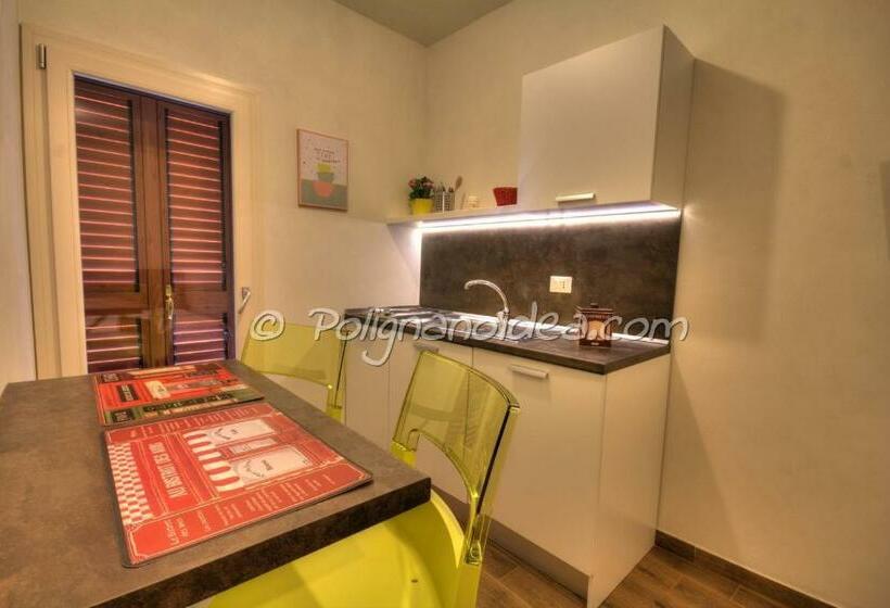 デラックスルーム, B&b Monopoli Old Town