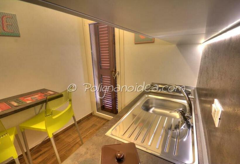 デラックスルーム, B&b Monopoli Old Town