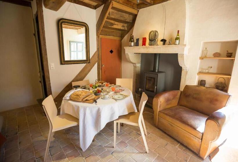 جناح ديلوكس, Clos Saint Jacques   Maison D Hôtes