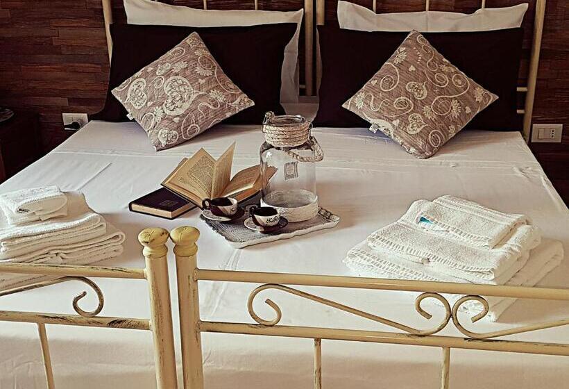 اتاق استاندارد با چشم‌انداز باغ, Il Casale Dei Principi