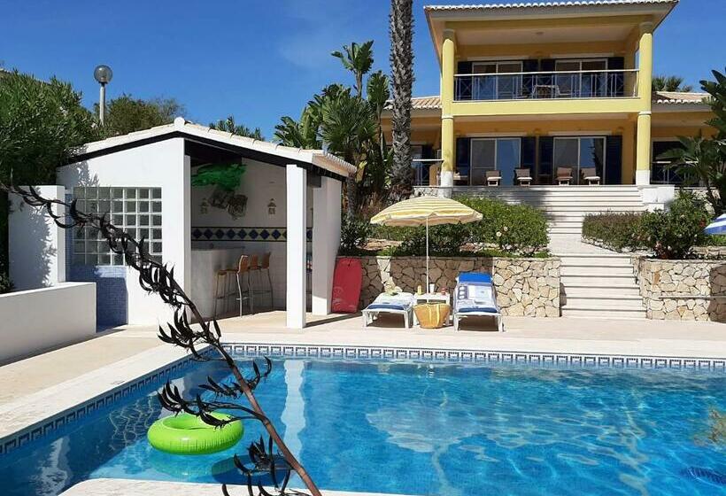 Люкс Кровать Кинг, Vila Florina