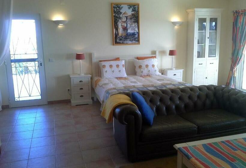 سوئیت با تخت بزرگ, Vila Florina
